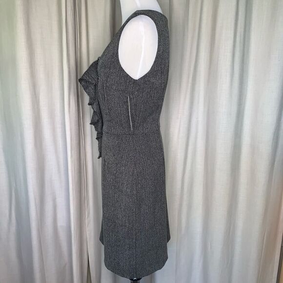 Lily Fitted Sheath Dress Size Med NWT!!! - Picture 3 of 7